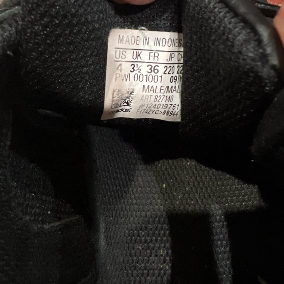 Adidas Superstar shoes - Picture 7 of 7